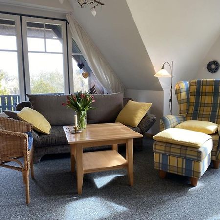 Ferienwohnung Nr 02 Og Spitzboden Борн Екстериор снимка