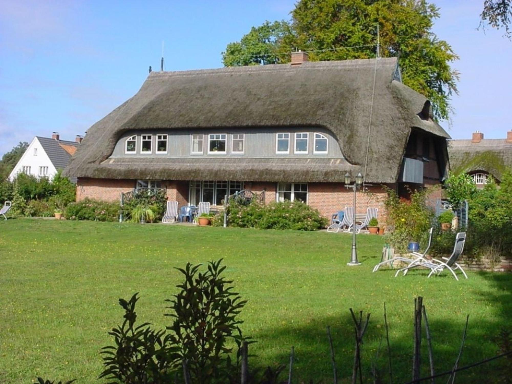 Ferienwohnung Nr 02 Og Spitzboden Борн Екстериор снимка
