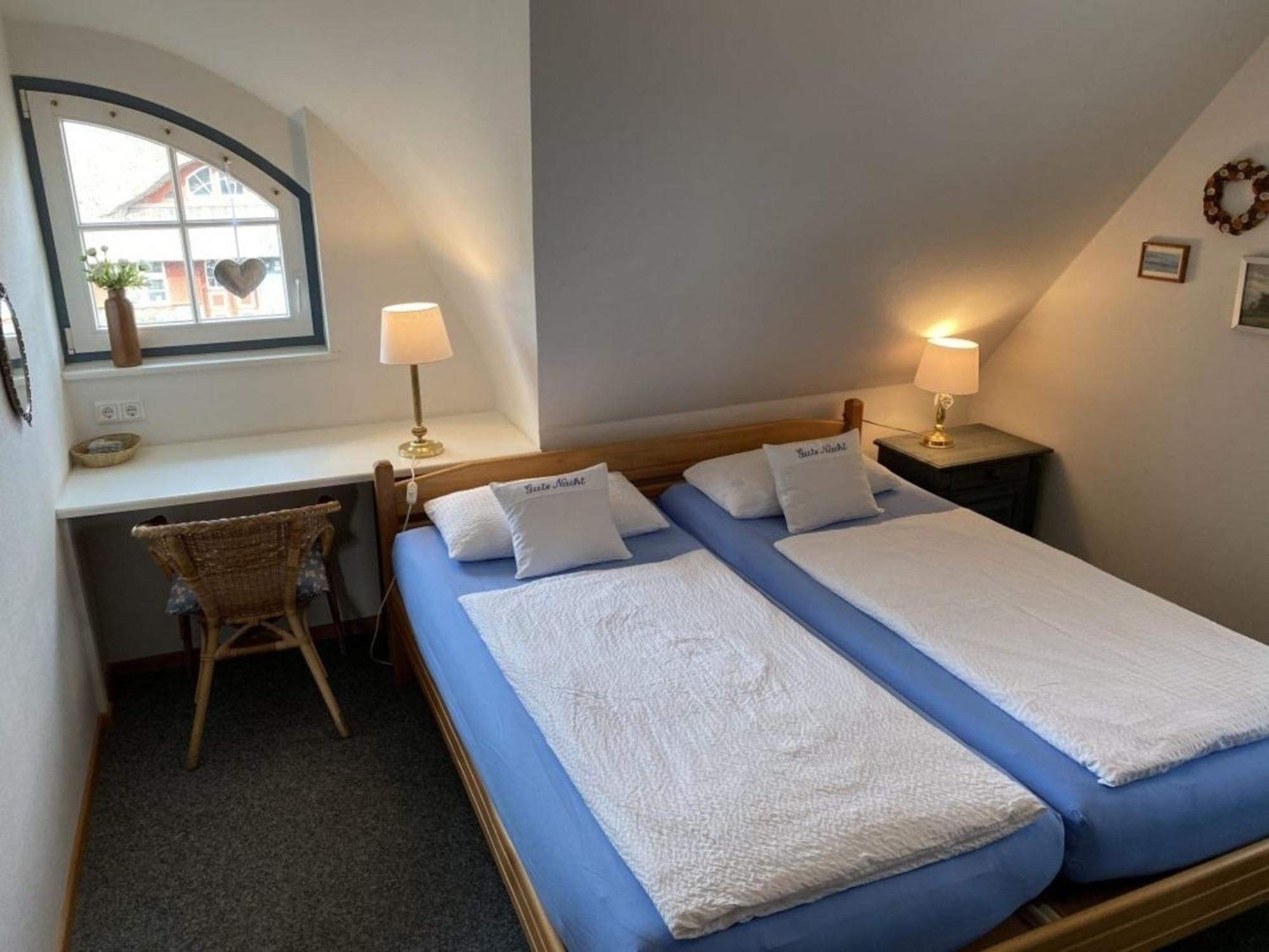 Ferienwohnung Nr 02 Og Spitzboden Борн Екстериор снимка