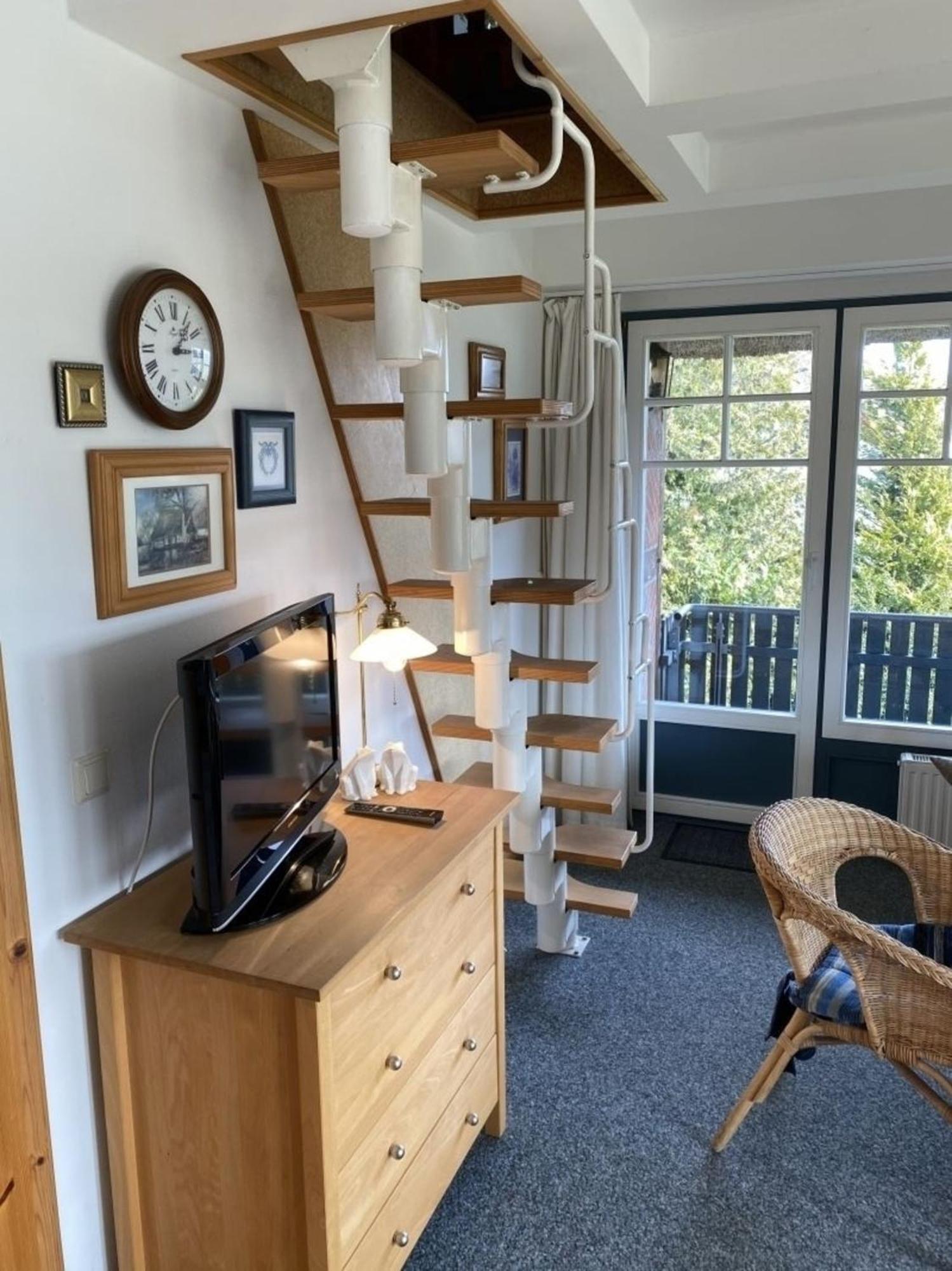 Ferienwohnung Nr 02 Og Spitzboden Борн Екстериор снимка